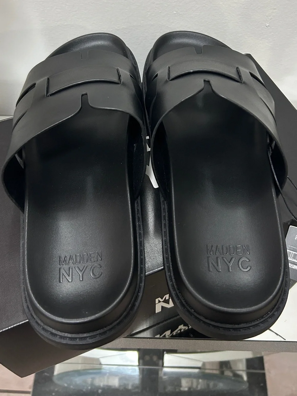 Madden NYC M-Marcco Slide Sandals Black Men’s 12 NWT Comfort H-Cut